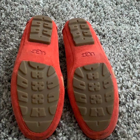 Uggs - Picture 4 of 6
